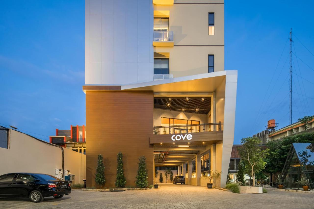 Cove Prima Aparthotel Jacarta Exterior foto